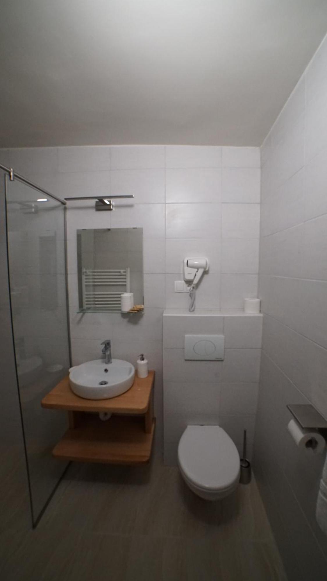 Appartement Sobe Prostija à Ptuj Extérieur photo